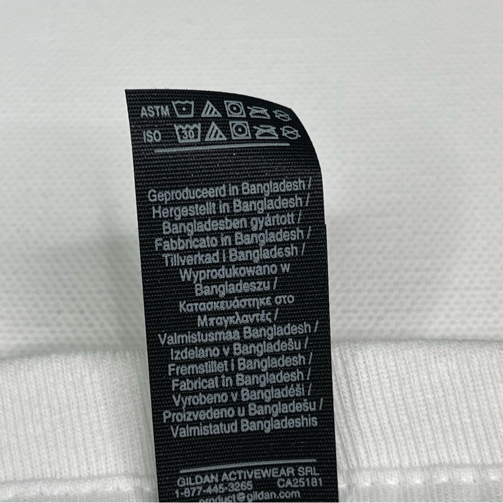 Poshmark Poshfest 2023 San Diego Tee Gildan Tshirt White Black Swag Souvenir - Picture 12 of 12